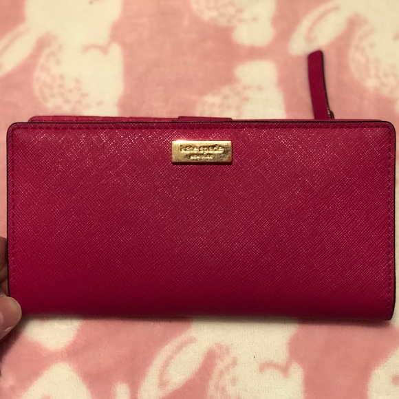 Kate Spade Wallet - Picture 1 of 9